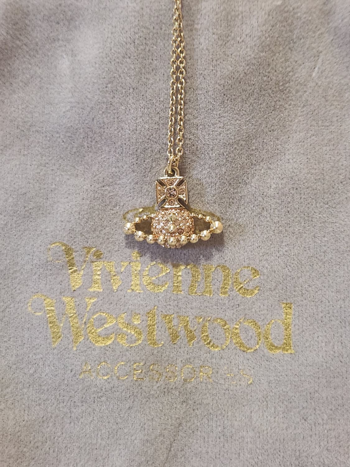 비비안웨스트우드 레나 바스릴리프 목걸이 상품이미지1