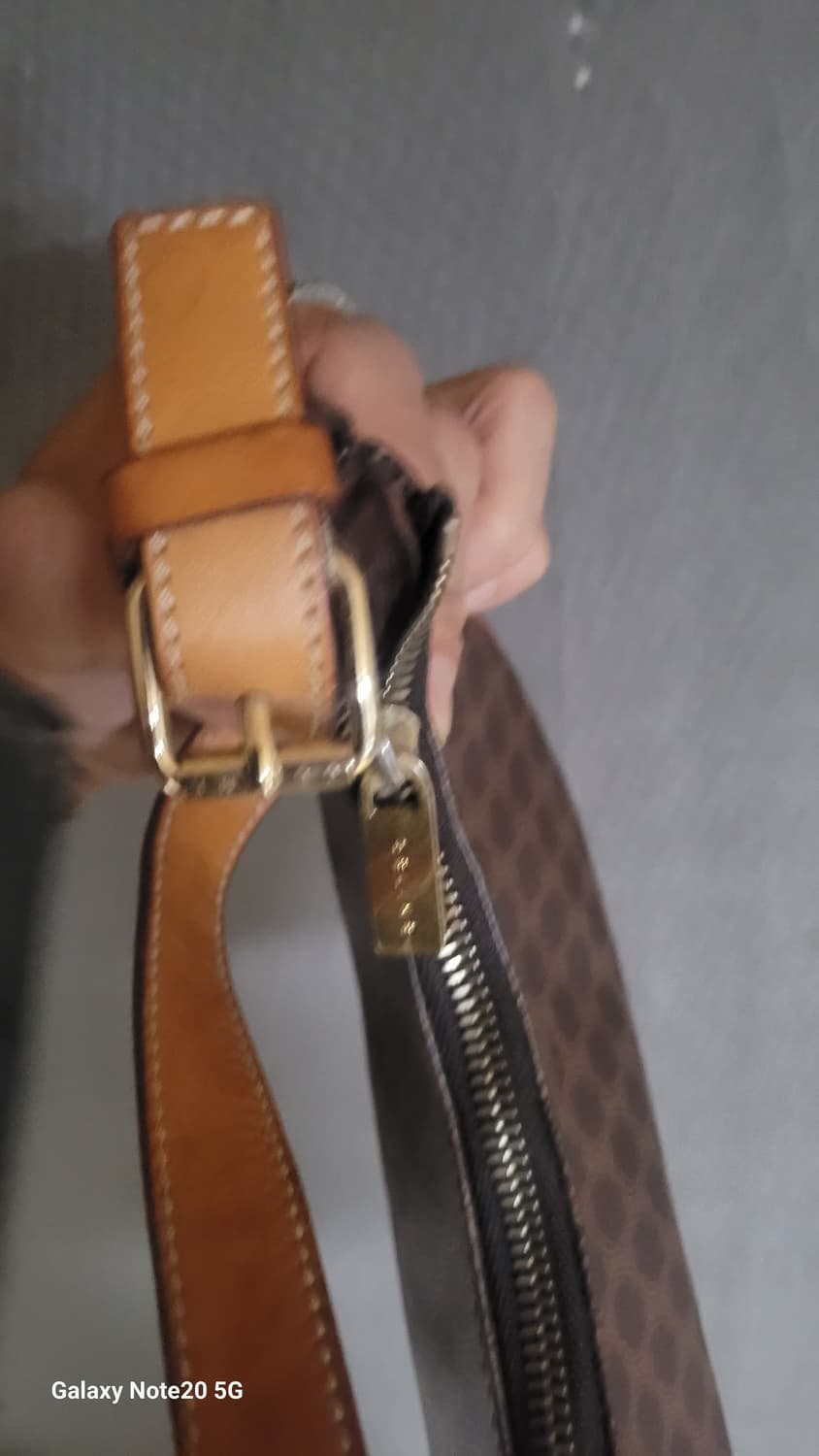 셀린느 마카담 숄더백 상품이미지6