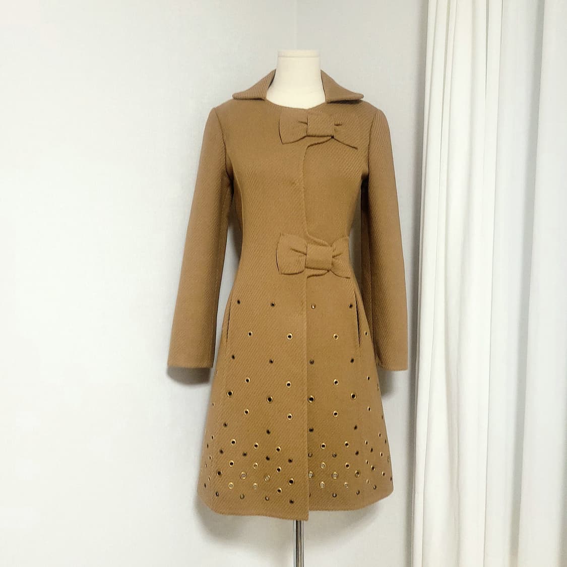 프라다 버진울 코트 (컬렉션피스/55) 상태최상 상품이미지1