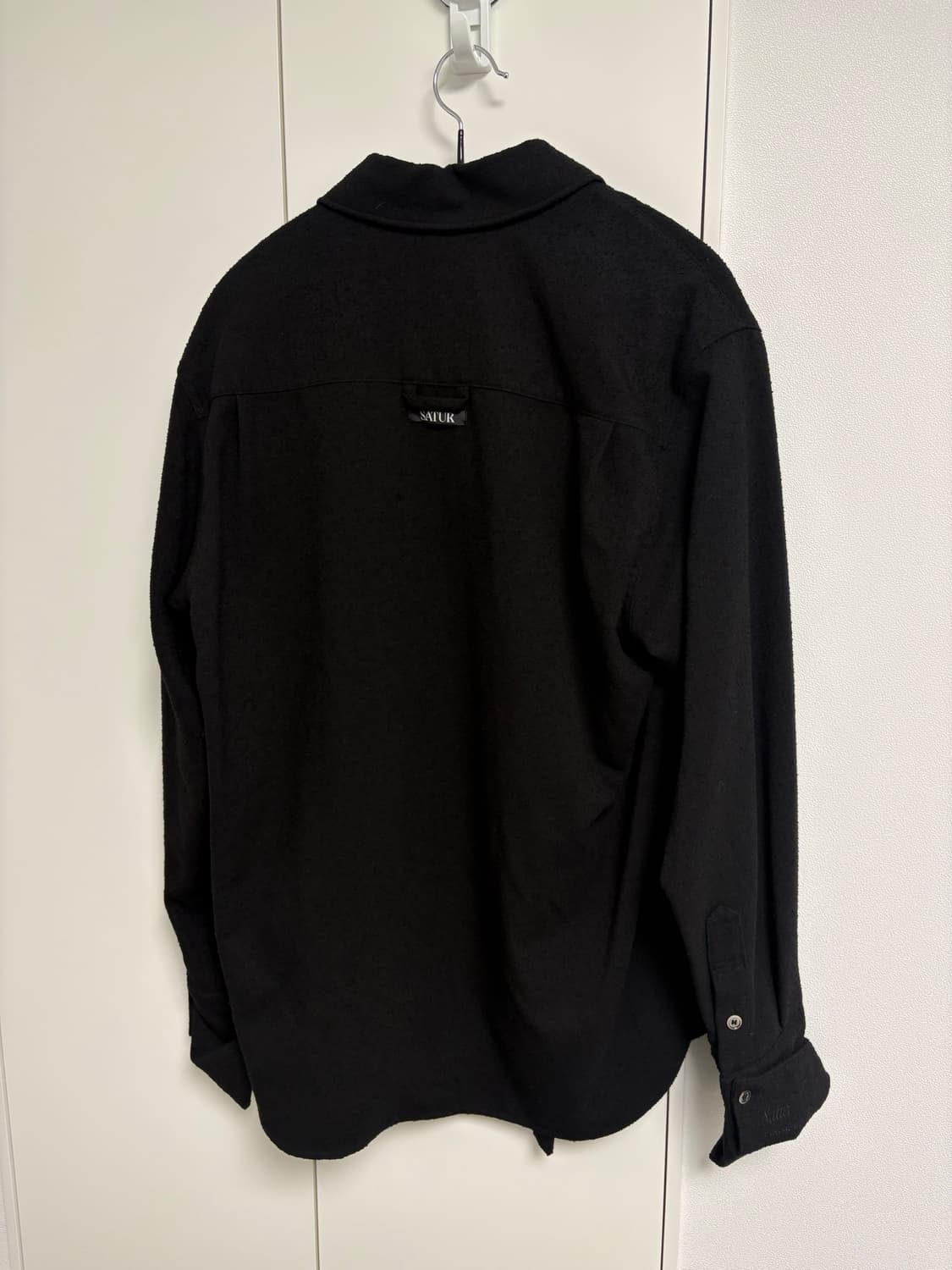 블랙 세터 셔츠 상품이미지2