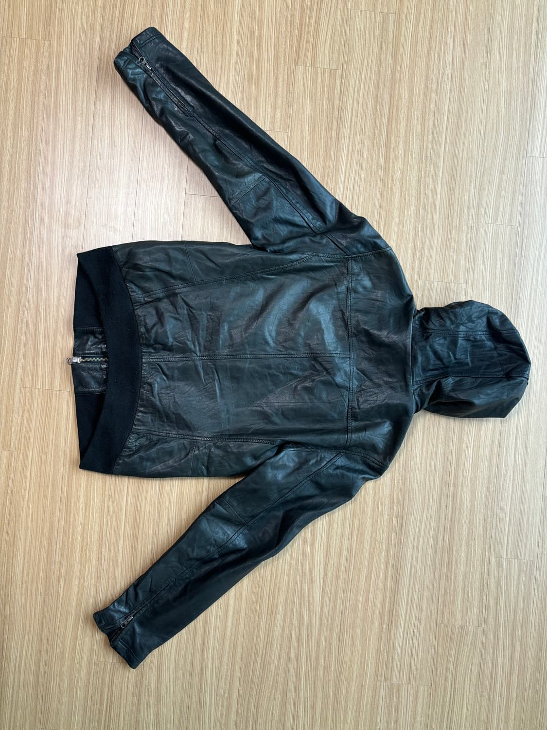 블랙 후드 레더자켓 락시크 코르티스깔 상품이미지6