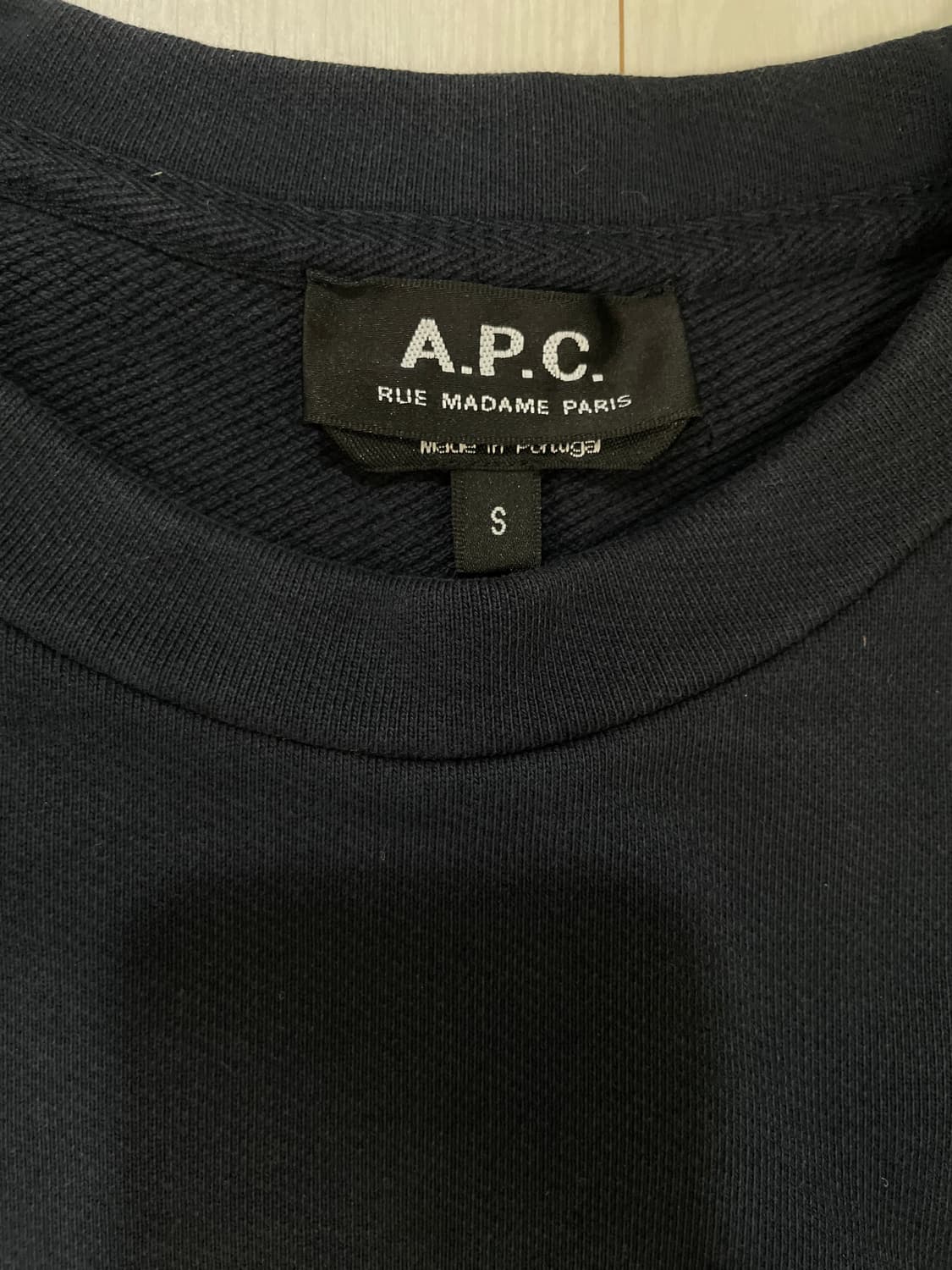 APC 네이비 맨투맨 s 상품이미지2