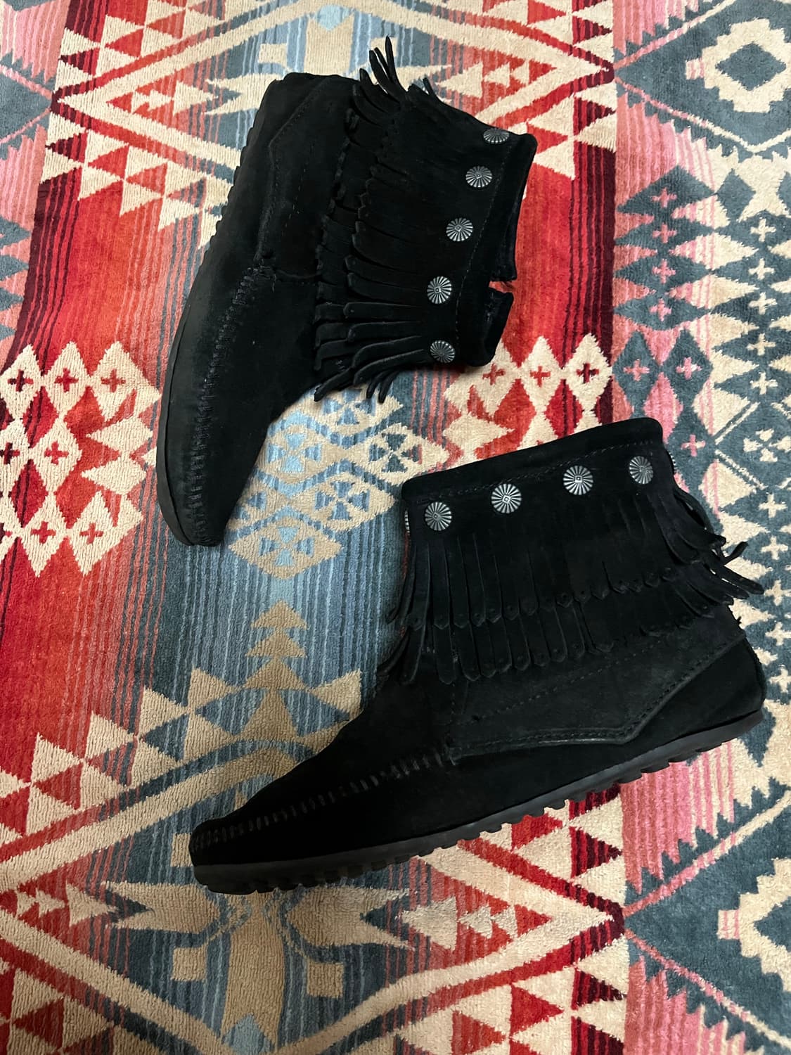 Minnetonka 미네통카 프린지 부츠 상품이미지2