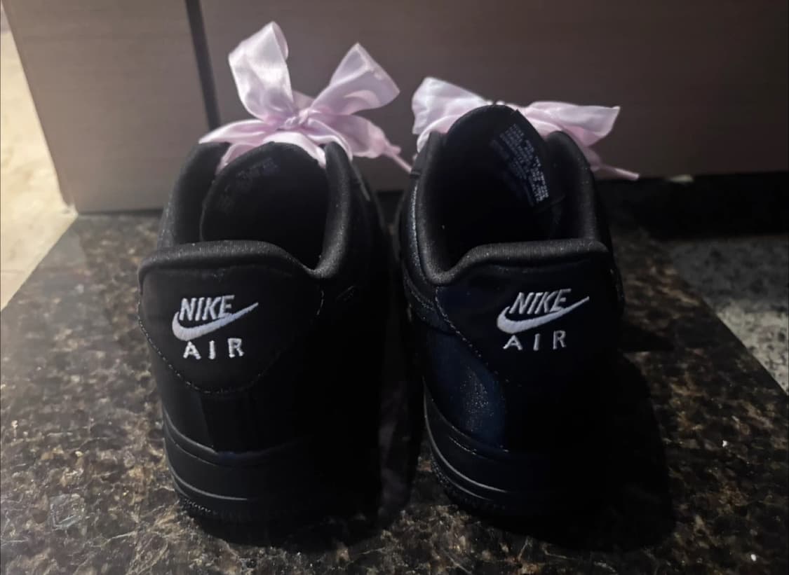 나이키 에어포스1 블랙핑크 아이스(240) 팝니다 상품이미지3