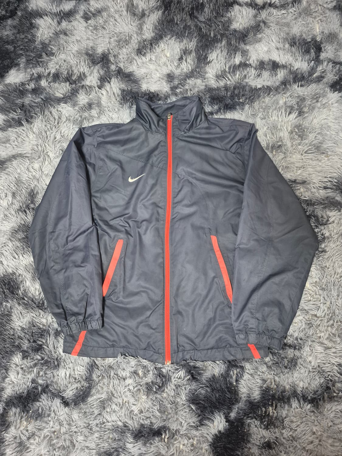 나이키 스우시 바람막이  상품이미지1