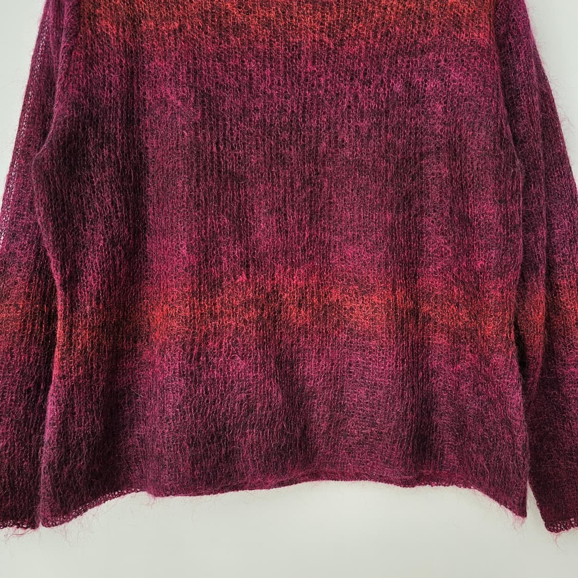 딥퍼플 그라데이션 모헤어 블렌드 니트 상품이미지6