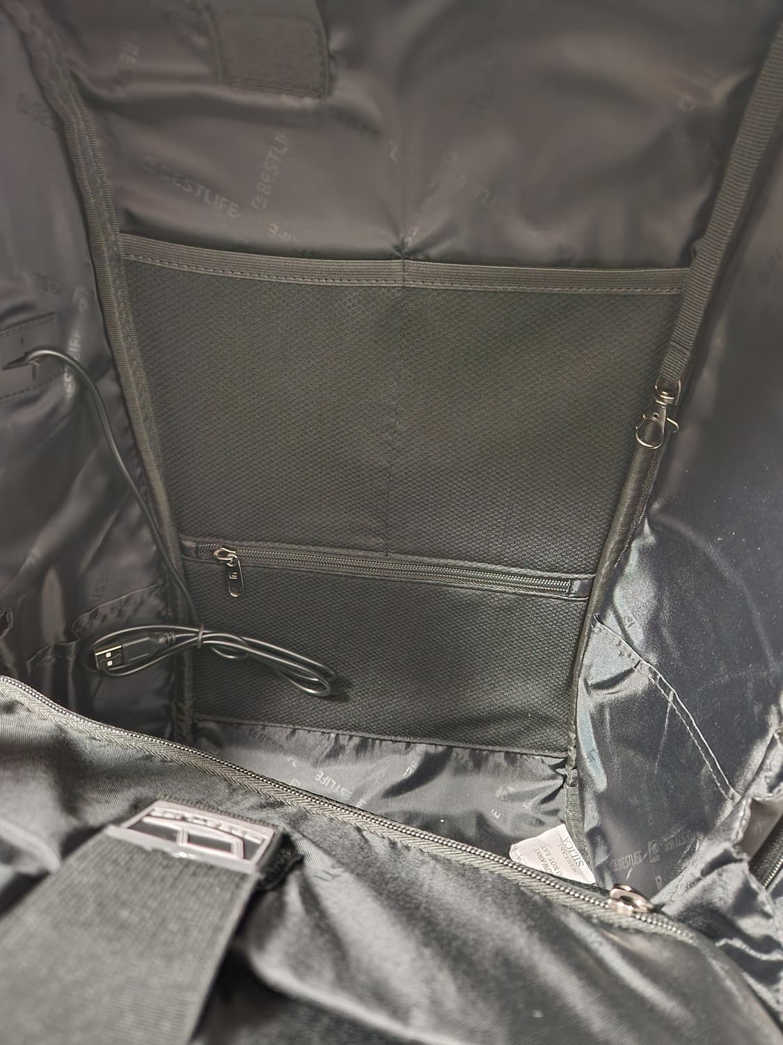 새상품)베스트라이프 TravelSafe System 노트북 백팩

- 도 상품이미지4