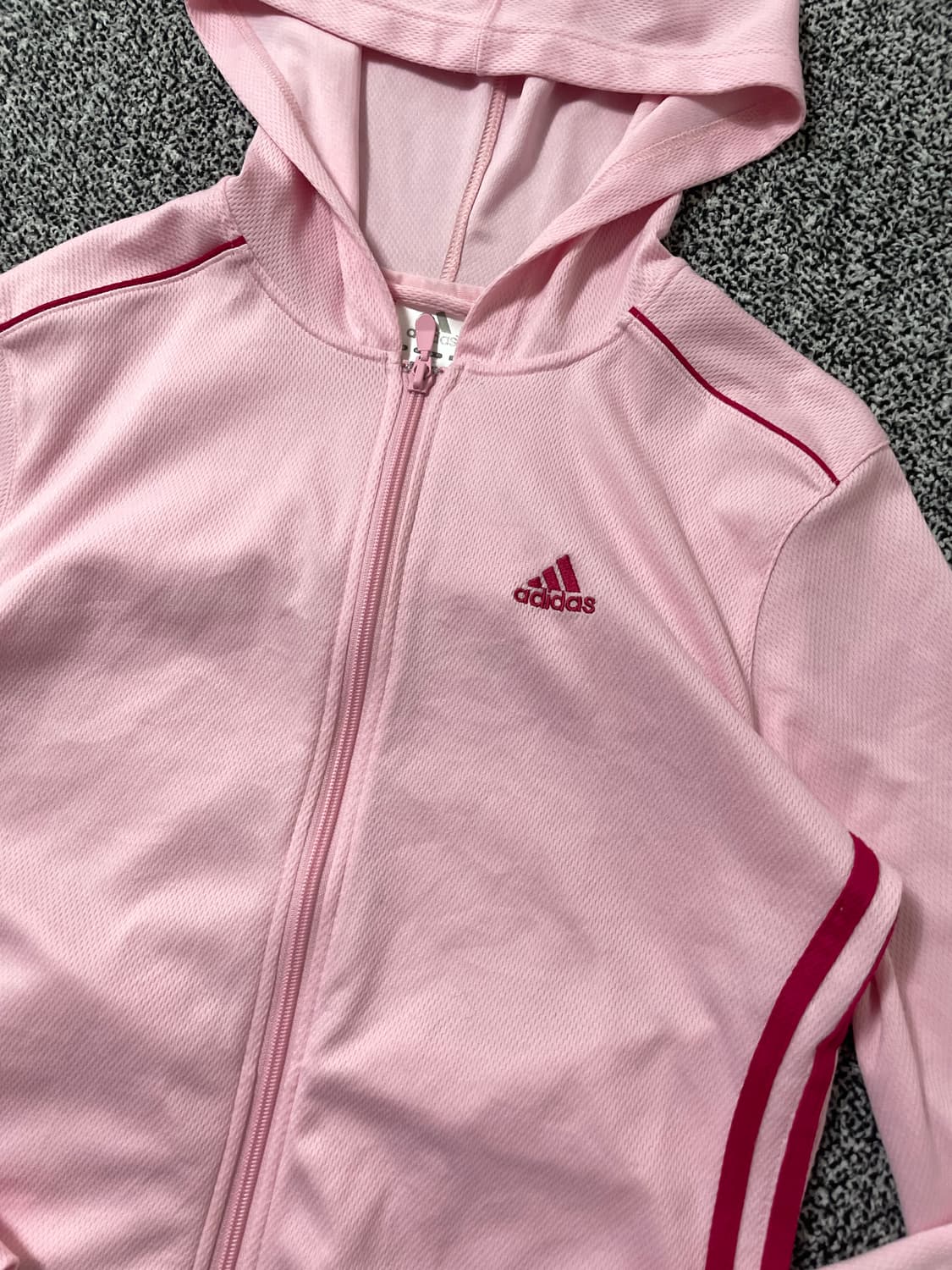 vinteちきゅ. 희귀 아디다스 00'S 딸기우유 후드집업 메쉬 상품이미지2