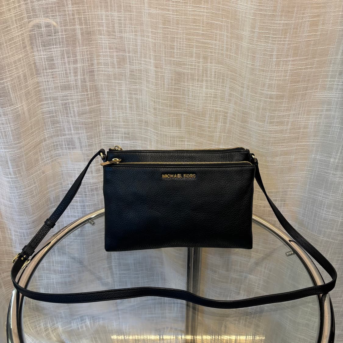 정품 마이클코어스 월렛 크로스백     상품이미지1