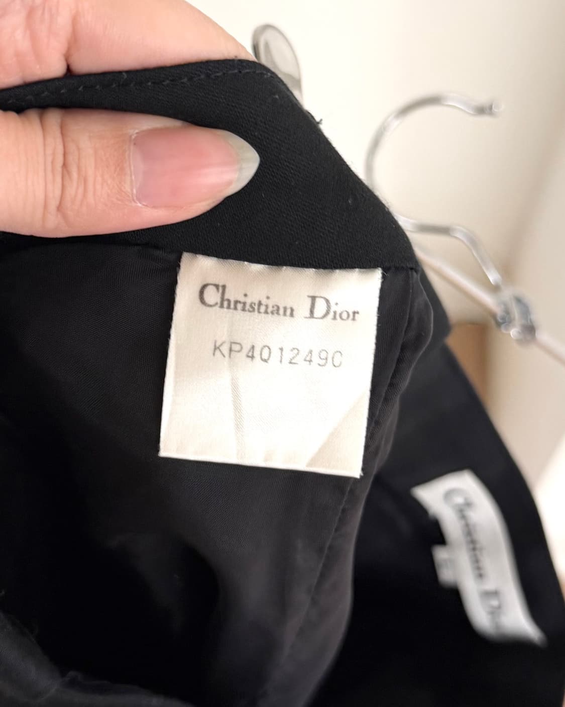 크리스찬 디올 블랙 핀턱 미디 스커트 상품이미지8