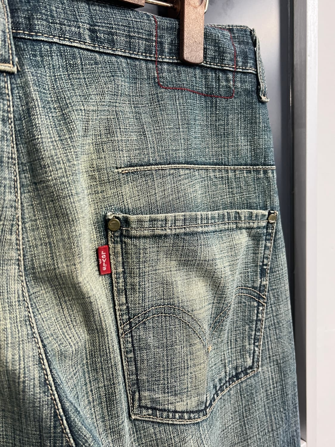 Levis 리바이스 엔지니어드 진스 나팔핏 부츠컷 데님 팬츠 상품이미지3