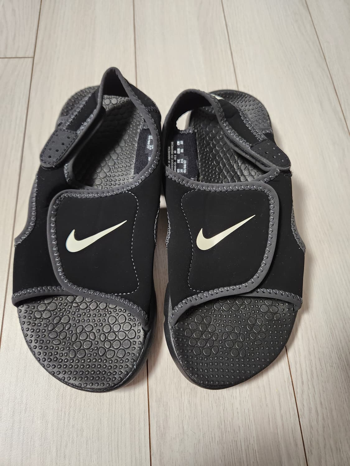 새상품급)나이키 키즈386518-011선레이 어저스트 4 키즈샌달 아동샌 상품이미지3