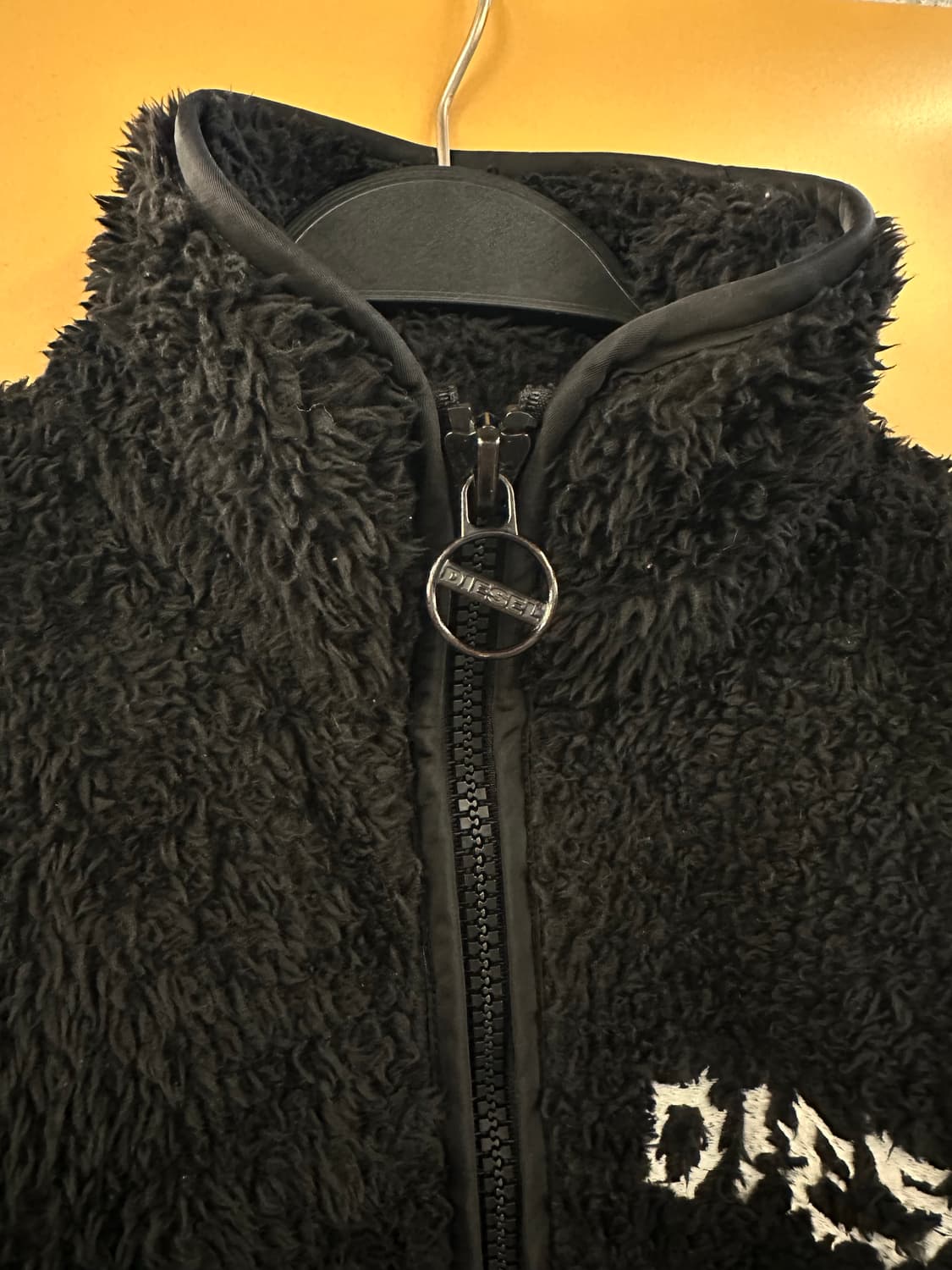 DIESEL 디젤 블랙 레터링 후리스집업 상품이미지3