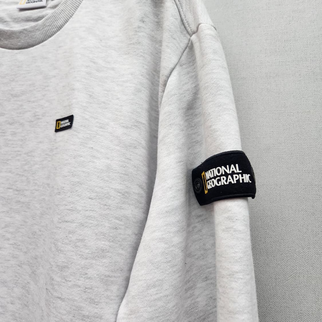 내셔널지오그래픽 로고와펜/백프린팅 맨투맨 L(XL) 상품이미지2