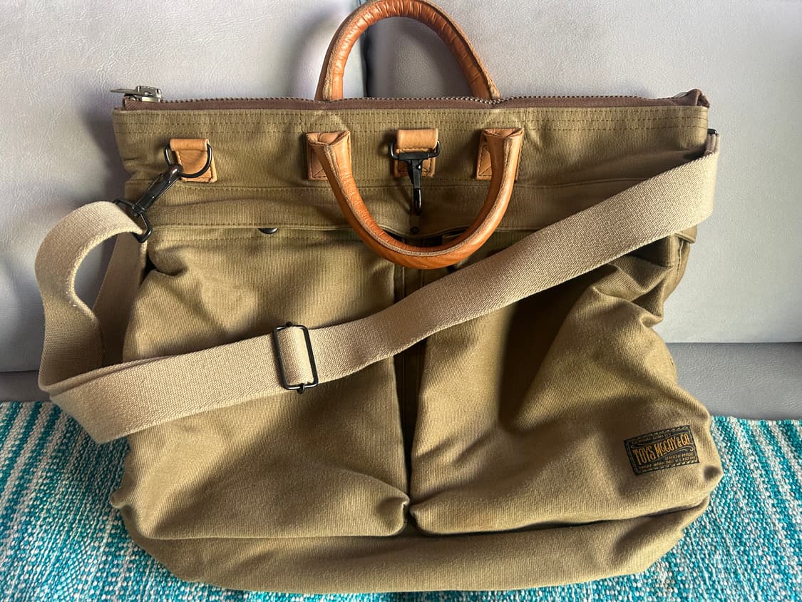 토이즈맥코이 ToysMccoy 헬멧 백 상품이미지1