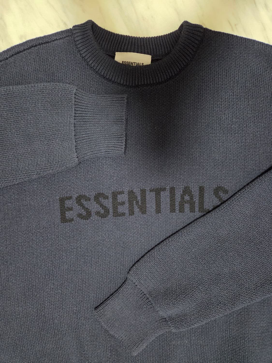피오갓에센셜 풀오버 다크 네이비 니트 상품이미지3