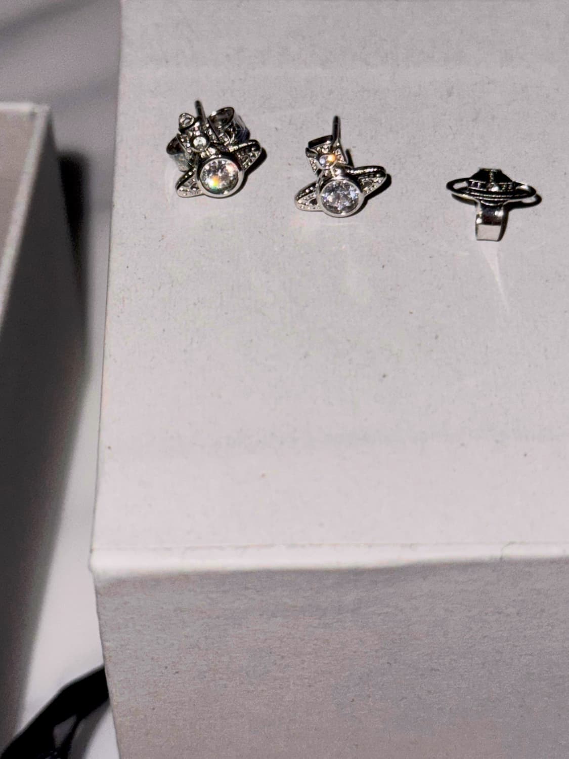 비비안 웨스트우드 런던 오브 이어링 실버 상품이미지3