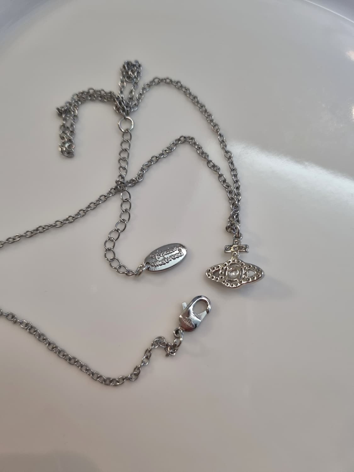 비비안웨스트우드 업사이클링 진주큐빅 목걸이 상품이미지3