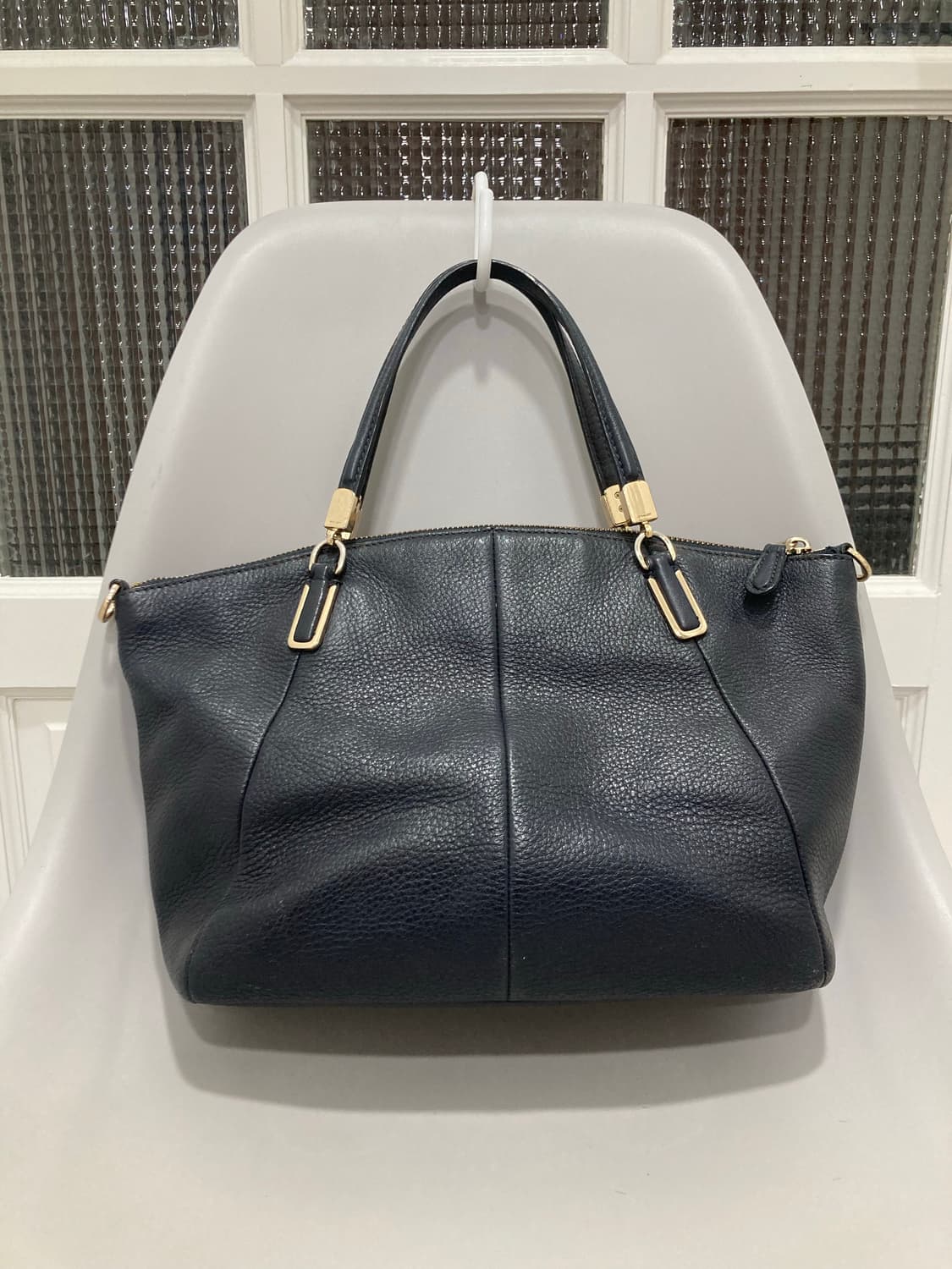 COACH 코치  가죽 첼시 미니 사첼 백 상품이미지2