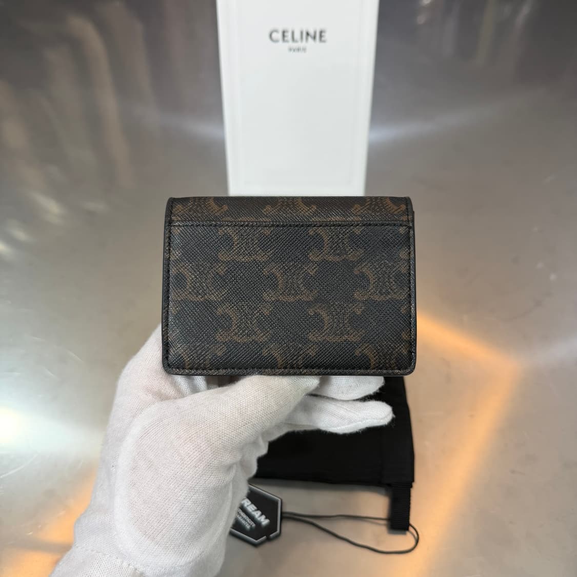 [리오브] 셀린느 트리오페 캔버스 플랩 카드지갑 상품이미지3