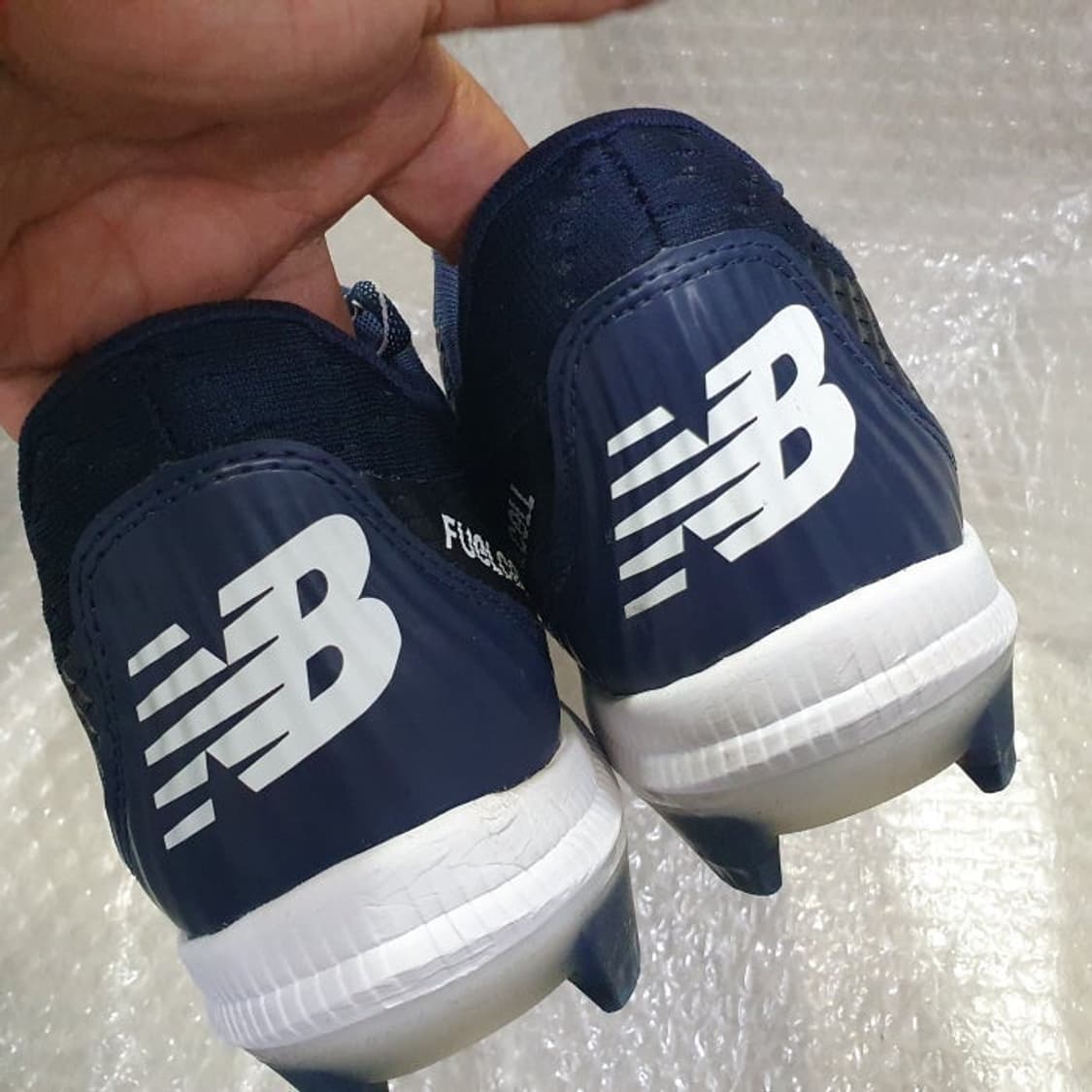 뉴발란스 FUGLCGLL 4040 축구화(285) 상품이미지4