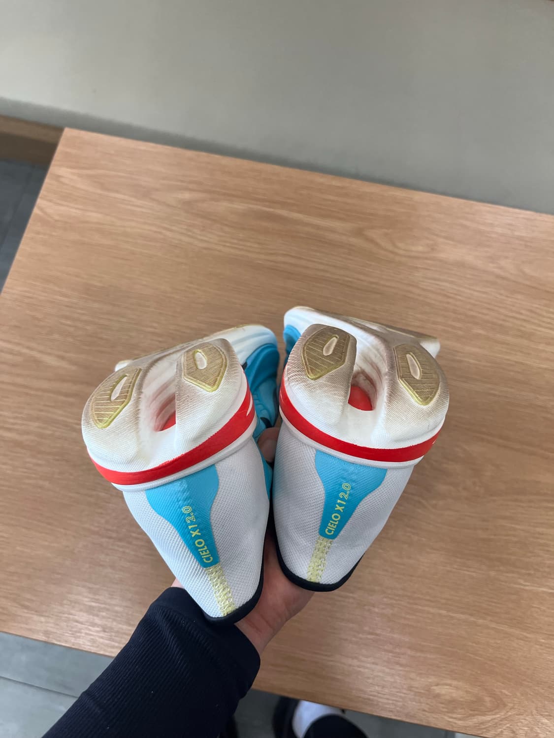 [280] 호카 씨엘로 X1 2.0 프로스트 블랙 상품이미지4