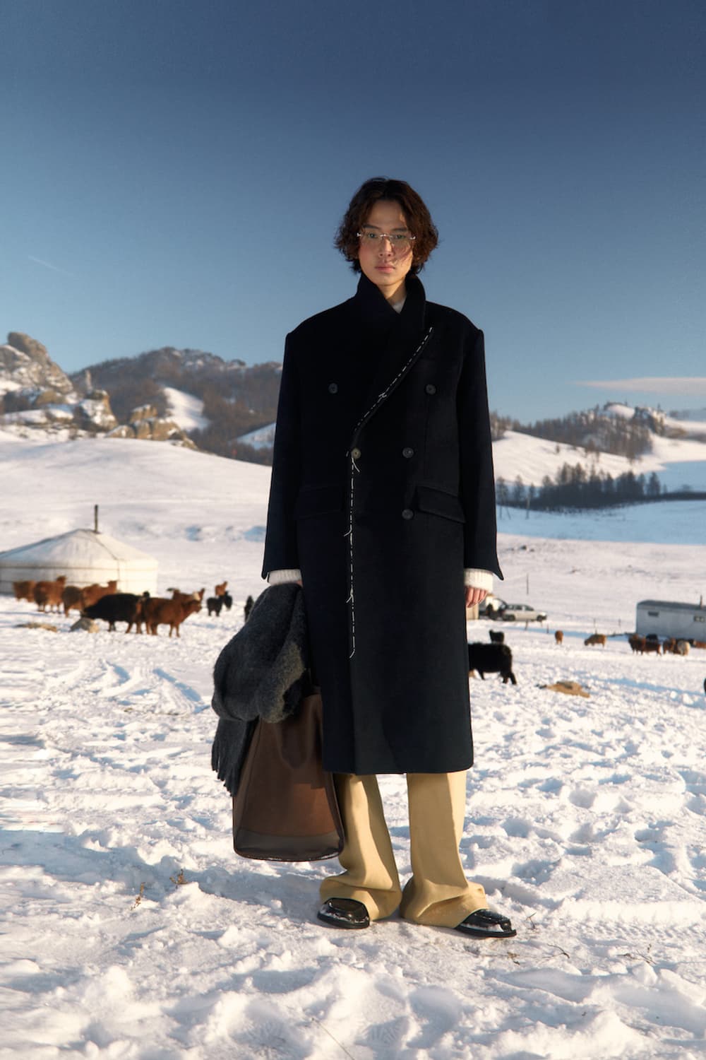 [L] STU 핸드 스티치 더블 코트 블랙 상품이미지3