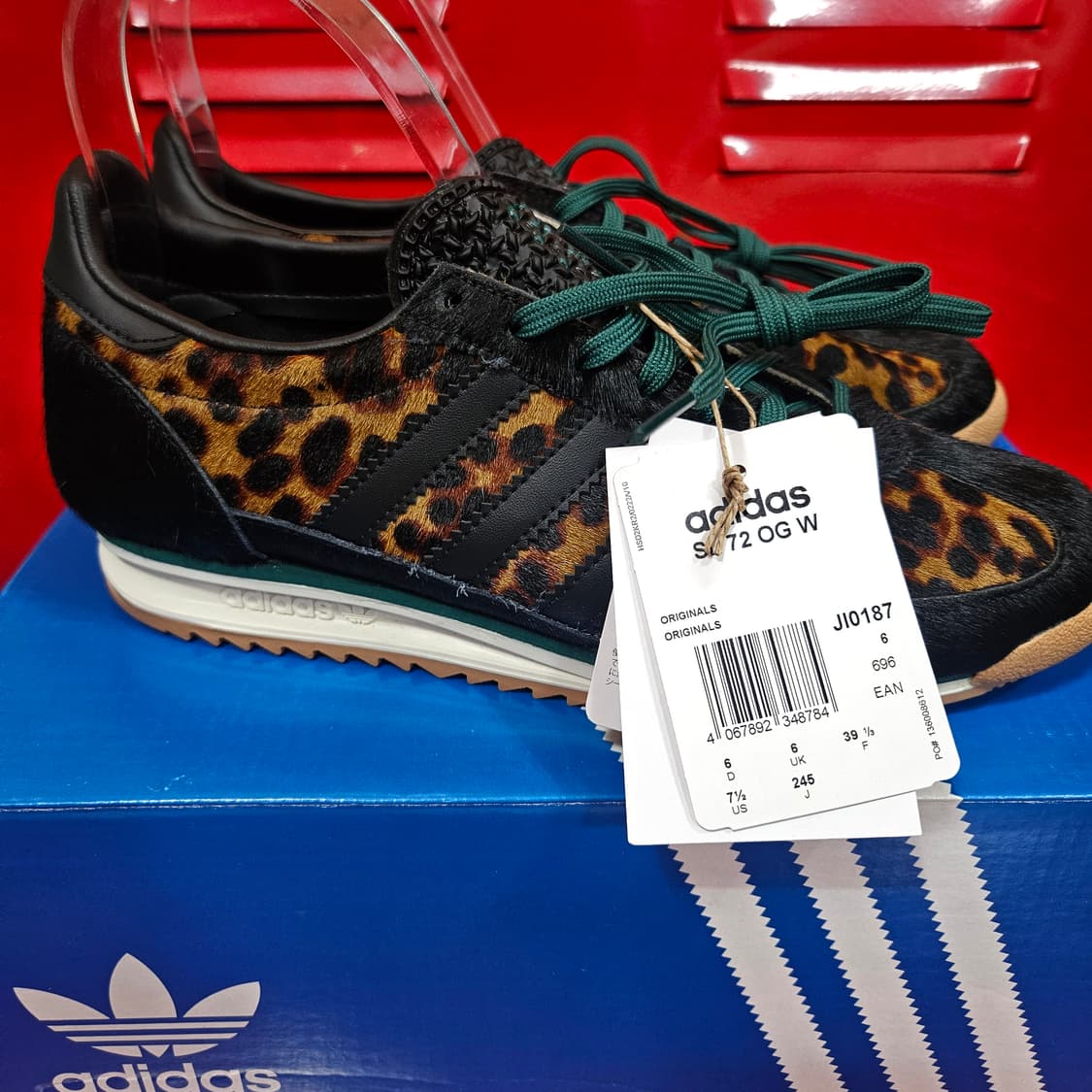 (새상품) 아디다스(Adidas) 레오파드 코어 오프화이트 240size 상품이미지3