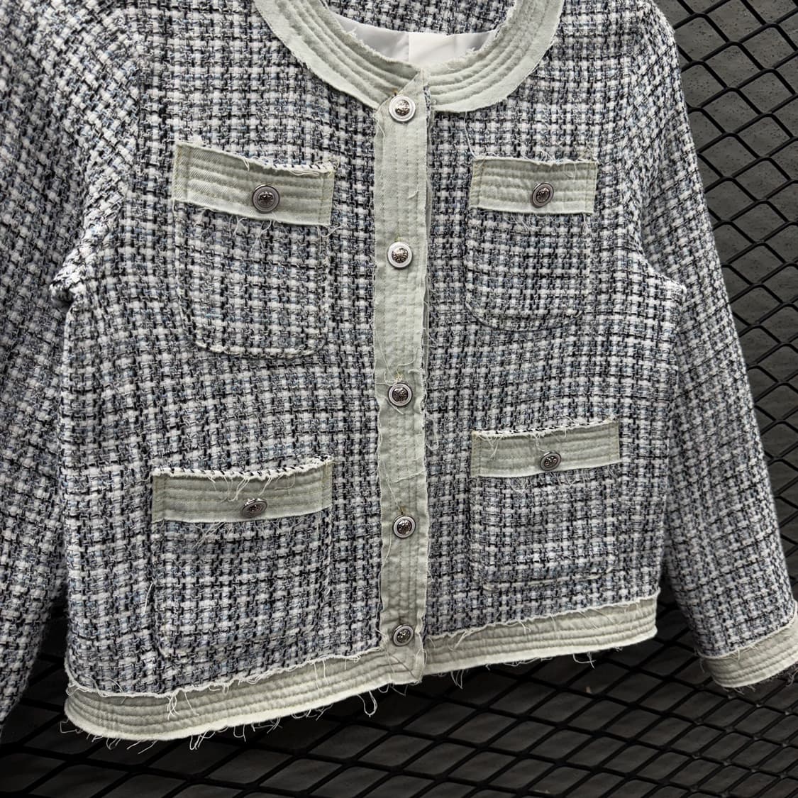 JPN VINTAGE 트위드 크롭자켓 멀티포켓 데님배색 컷오프 디테일 상품이미지5