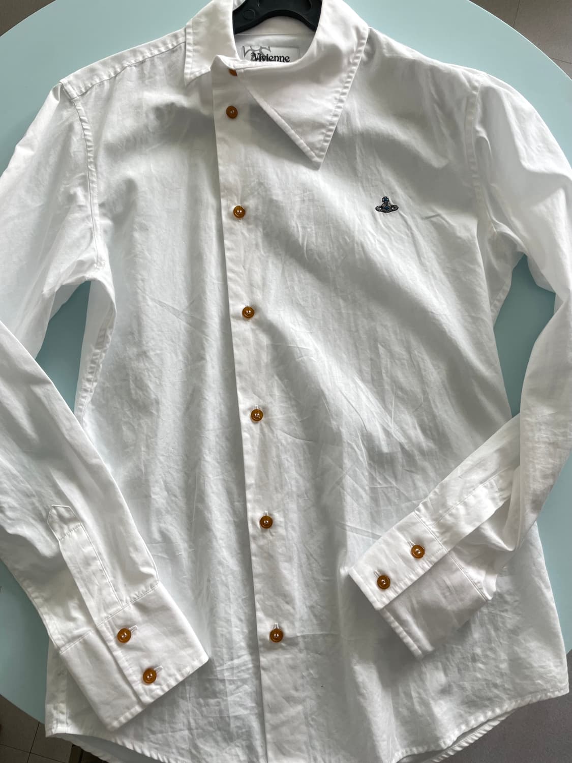 비비안웨스트우드 화이트 셔츠 상품이미지3