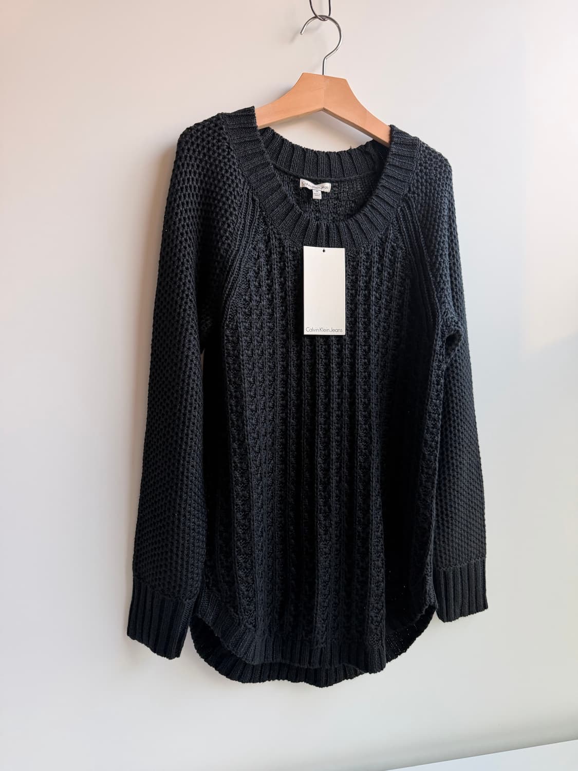 캘빈클라인 진 ((새상품)) 블랙니트  상품이미지1