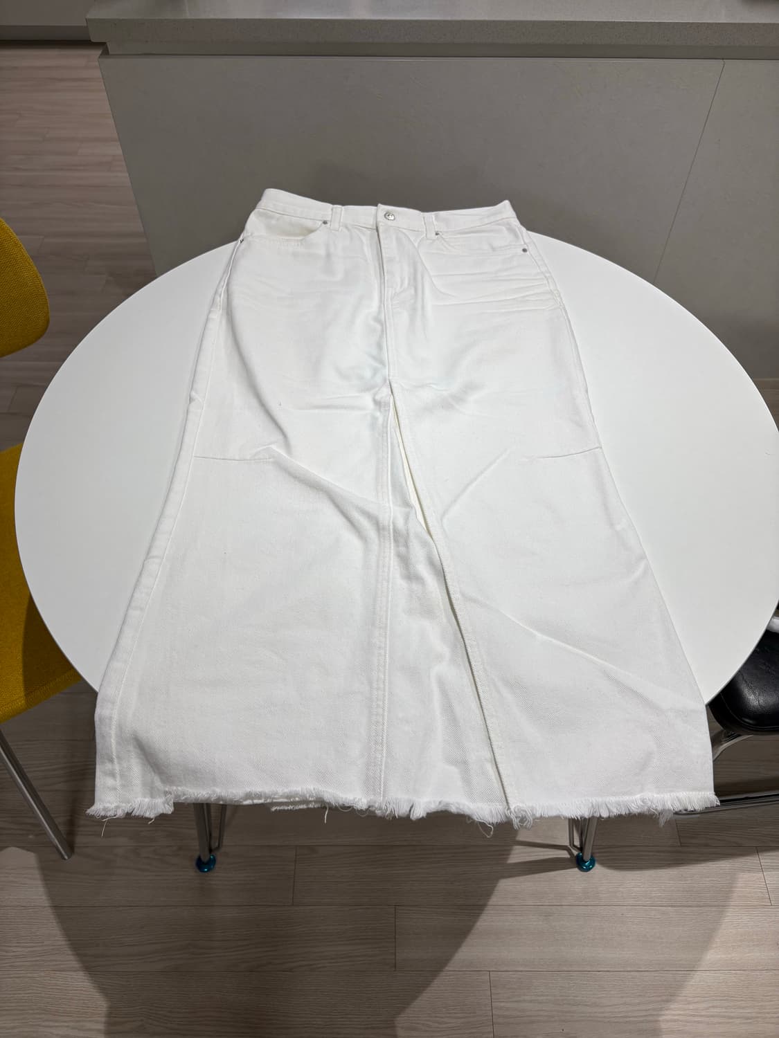 Le 화이트 맥시 스커트 상품이미지1