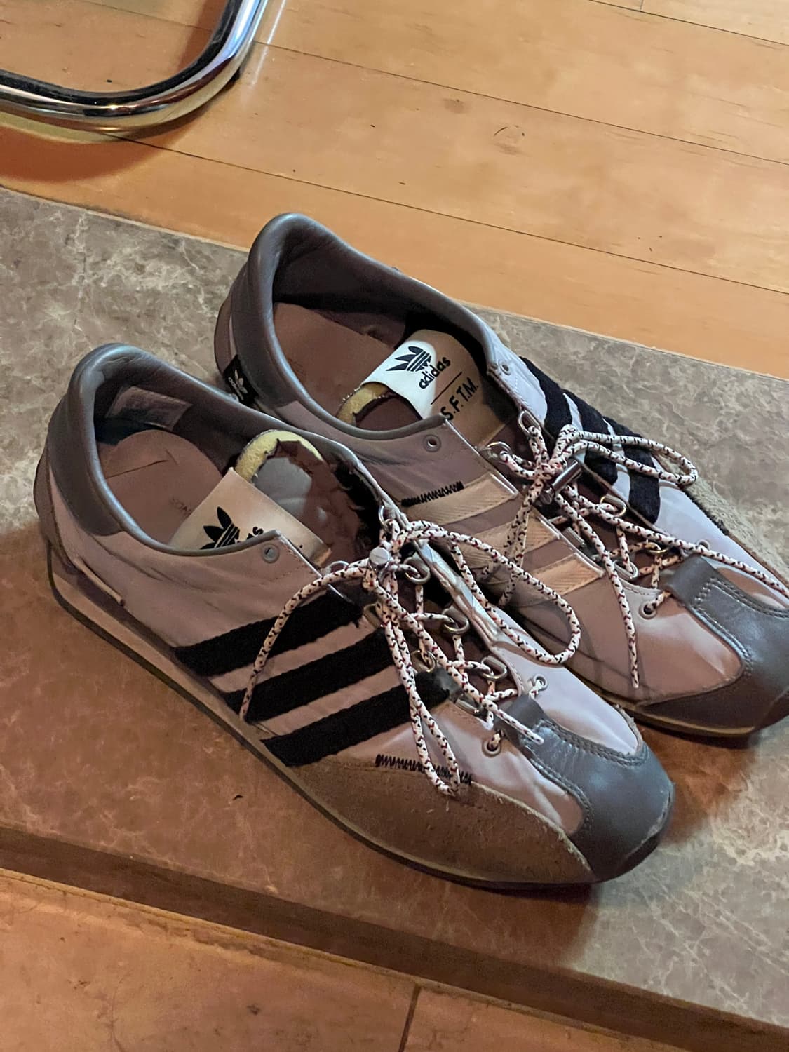 아디다스 송포더뮤트 컨트리 280 상품이미지1