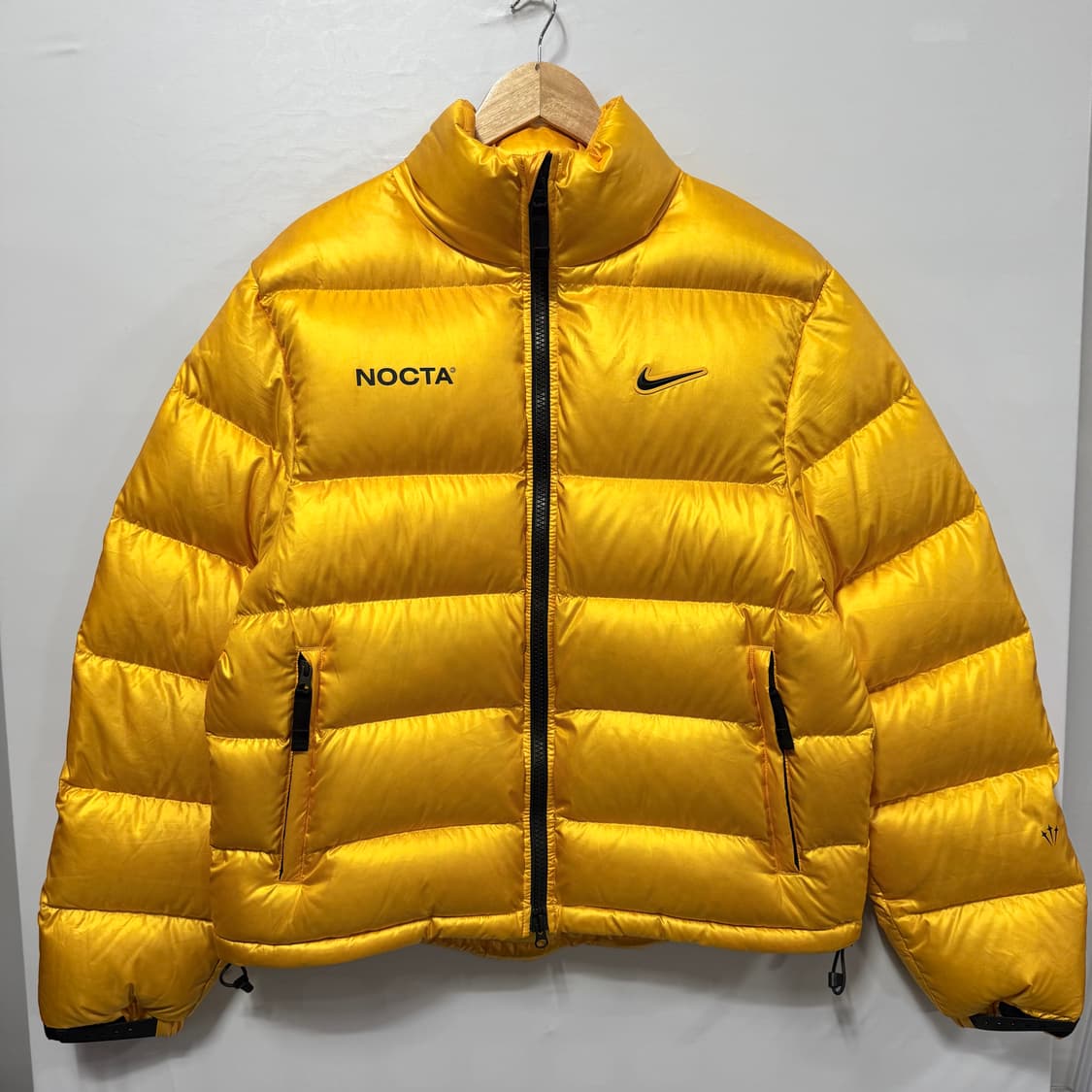 나이키 x 드레이크 녹타 퍼퍼 자켓 유니버시티 골드 L 상품이미지1