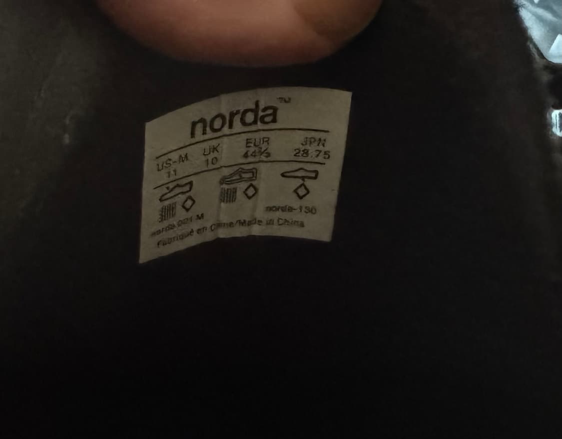 Norda 노다 001 스텔스 블랙 US11 상품이미지4