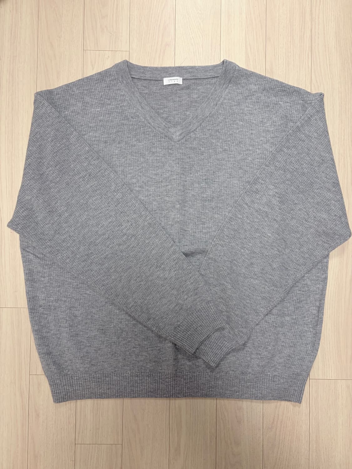 Crepuscule 울100 브이넥 니트 그레이 2사이즈 상품이미지1