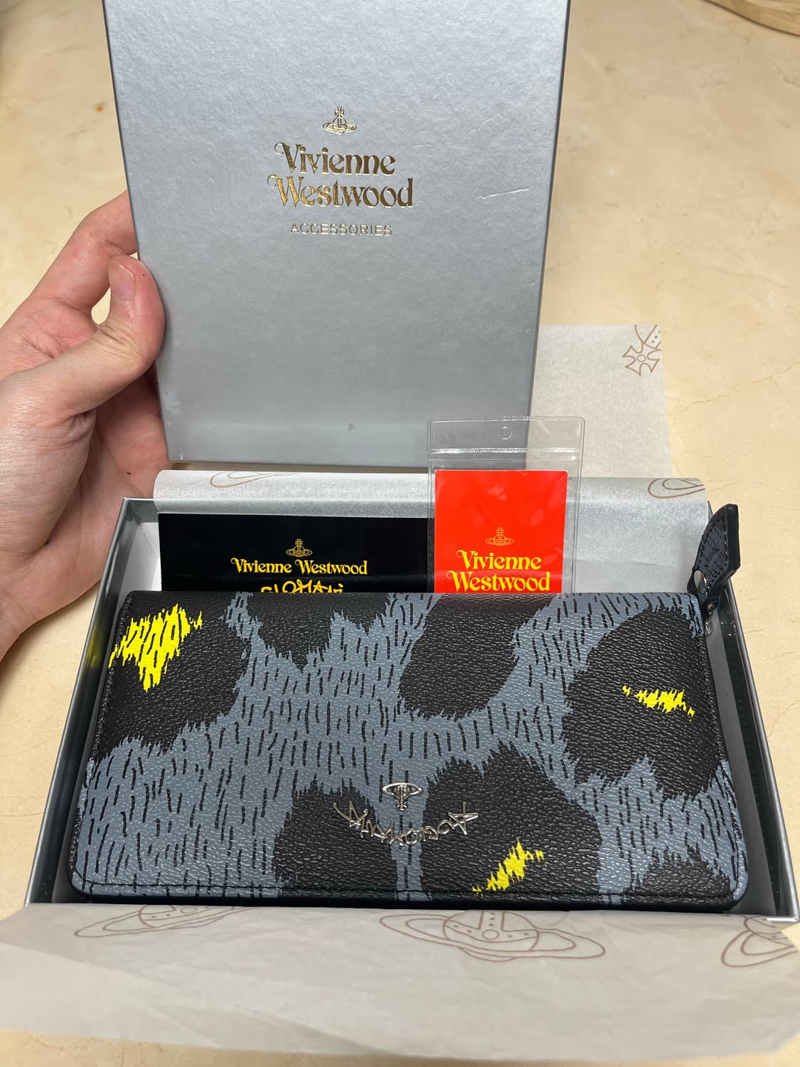 비비안웨스트우드 장지갑 새것 앙골라마니아 상품이미지1