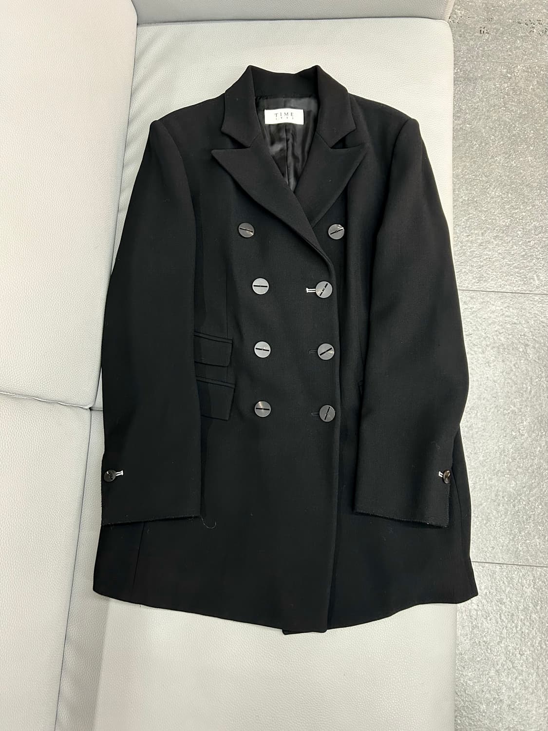 한섬 타임 여성 더블브레스트 블랙 울 자켓(루즈 55~66가능) 상품이미지2