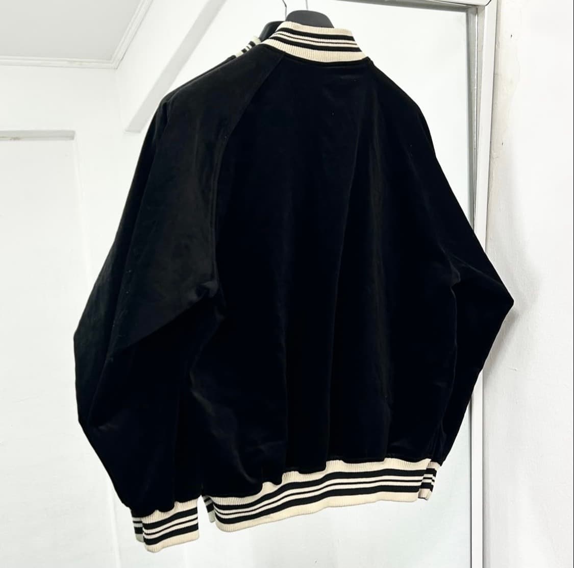 Humber 벨벳자수 스카잔 상품이미지2