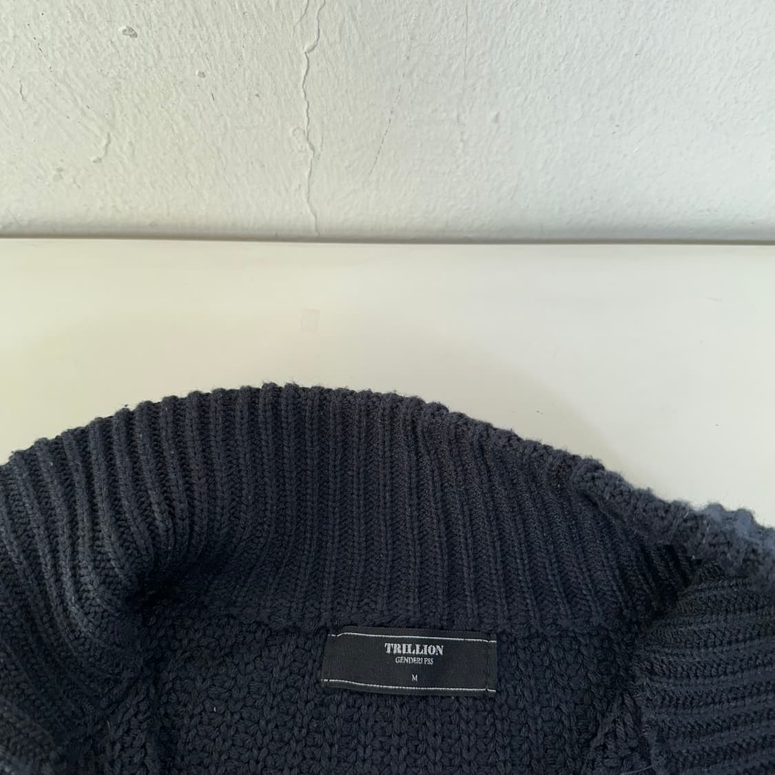 M-L 트릴리온 네이비 루즈오버핏 반집업 와플니트 상품이미지4