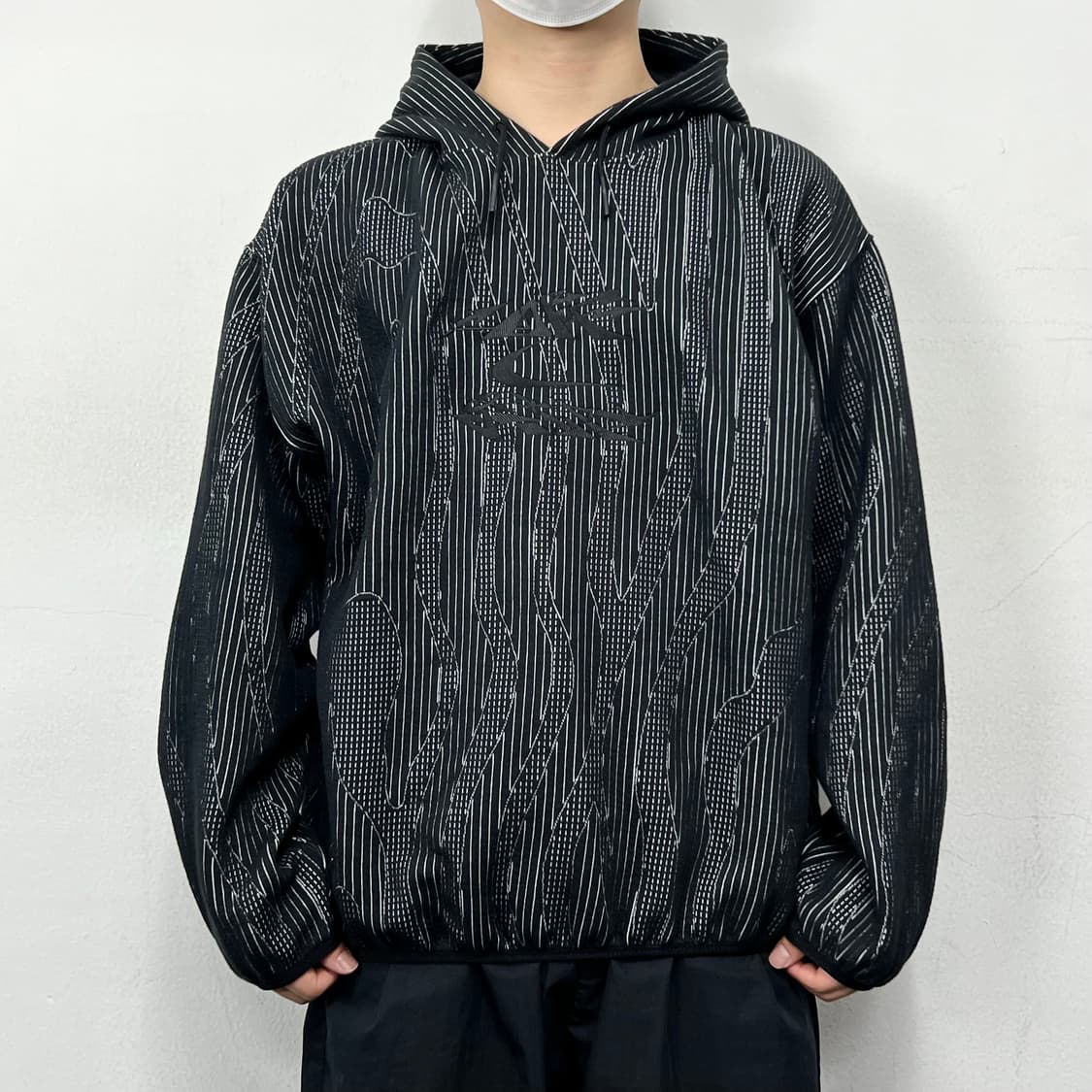 나이키 x 오프화이트 엔지니어드 후드 블랙 상품이미지1
