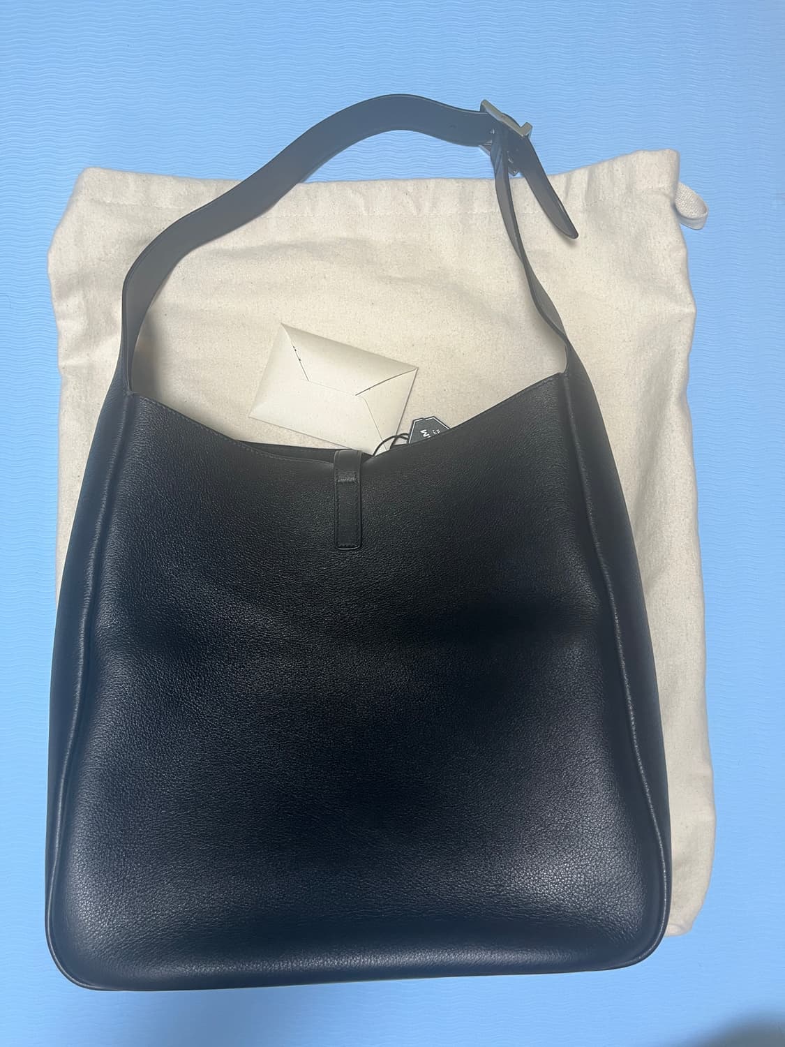 생로랑 5a7 백 라지사이즈 상품이미지2