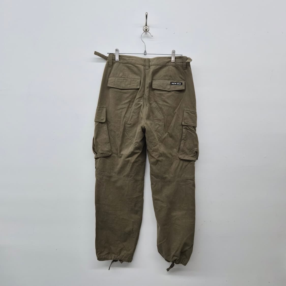 뉴에라 카키색 카고 조거 팬츠 30in 상품이미지8