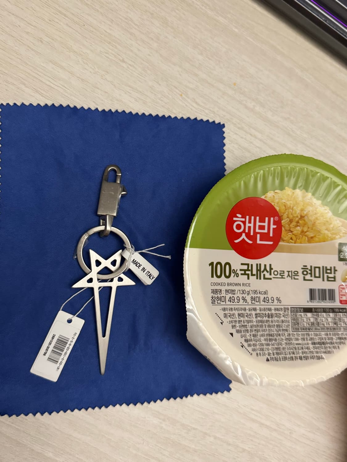 (새상품) 릭오웬스 펜타그램 키링 상품이미지8