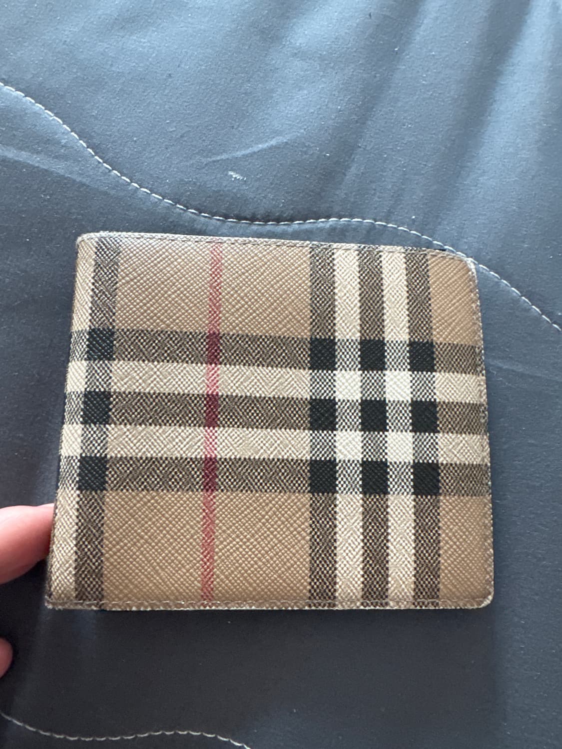 버버리 반지갑 상품이미지1