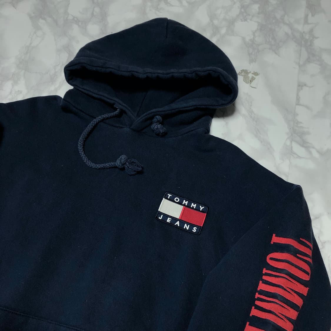 타미힐피거 만국기 후드티 네이비 희귀 상품이미지3