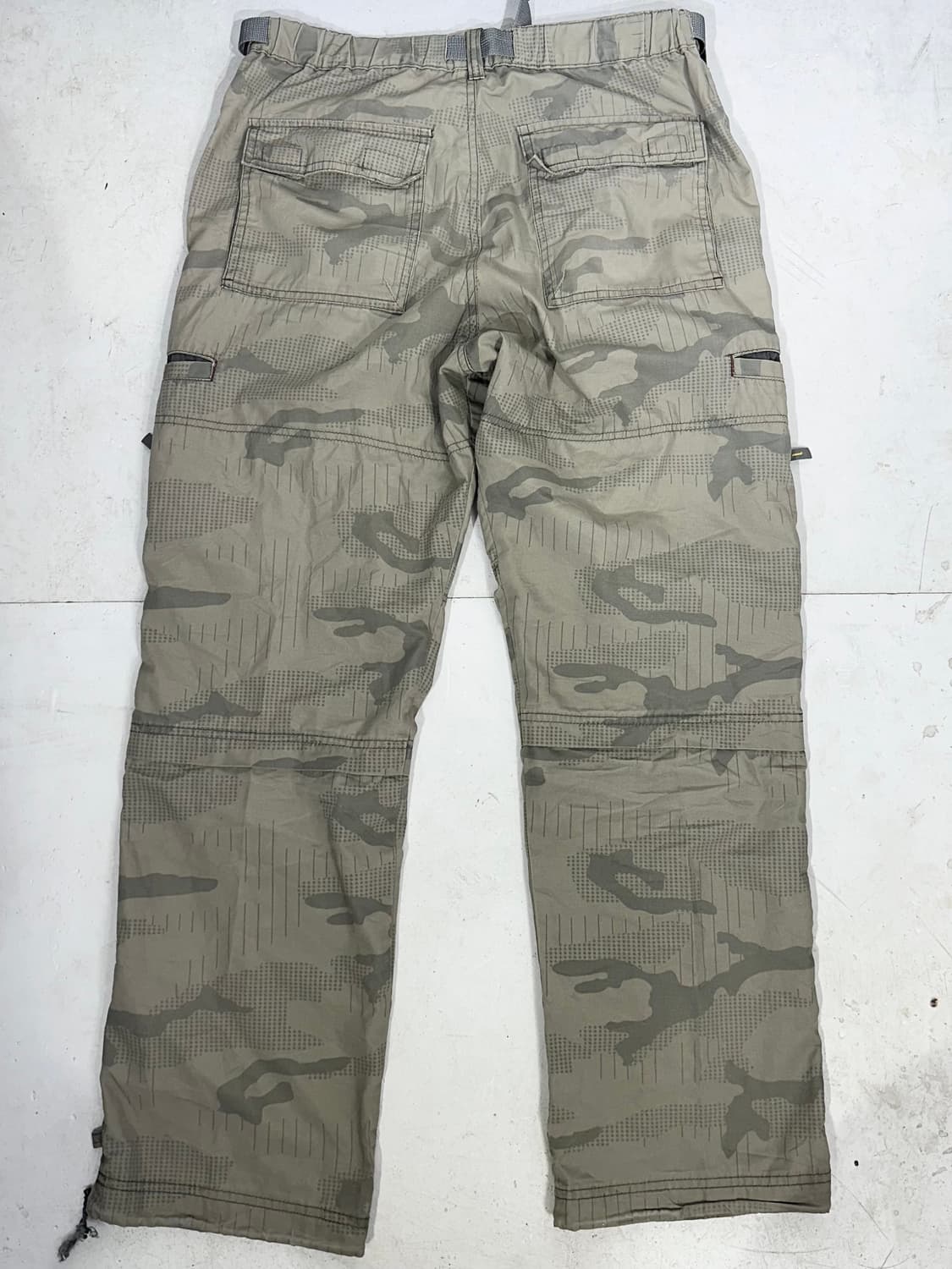 일본 빈티지 베이지 유틸리티 무릎 절개 카모 와이드 카고 팬츠   상품이미지5