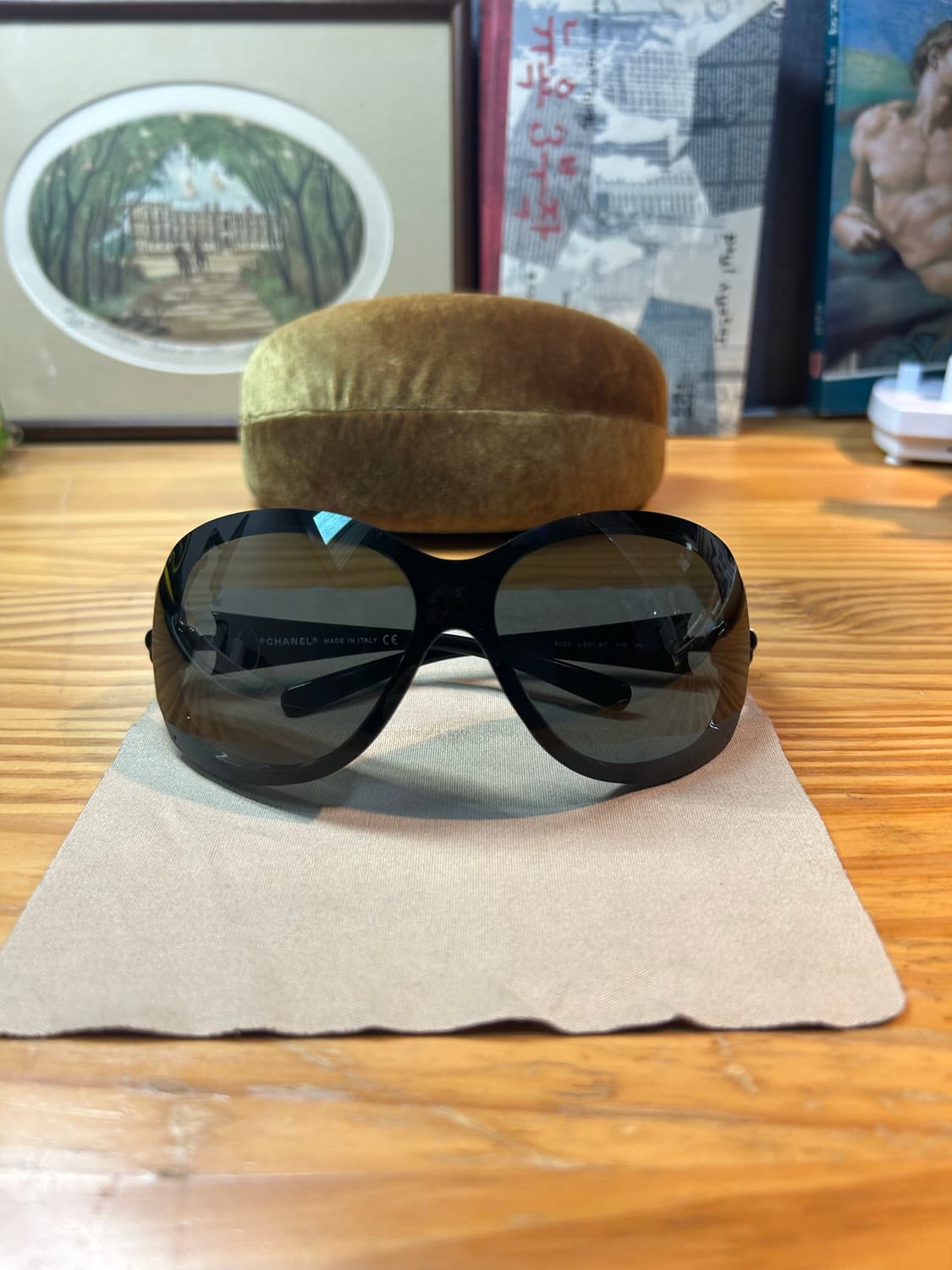 샤넬 카멜리아 플라워 선글라스 상품이미지1