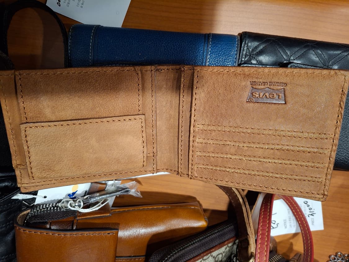 (마지막특가) 리바이스 가죽 반지갑 상품이미지2