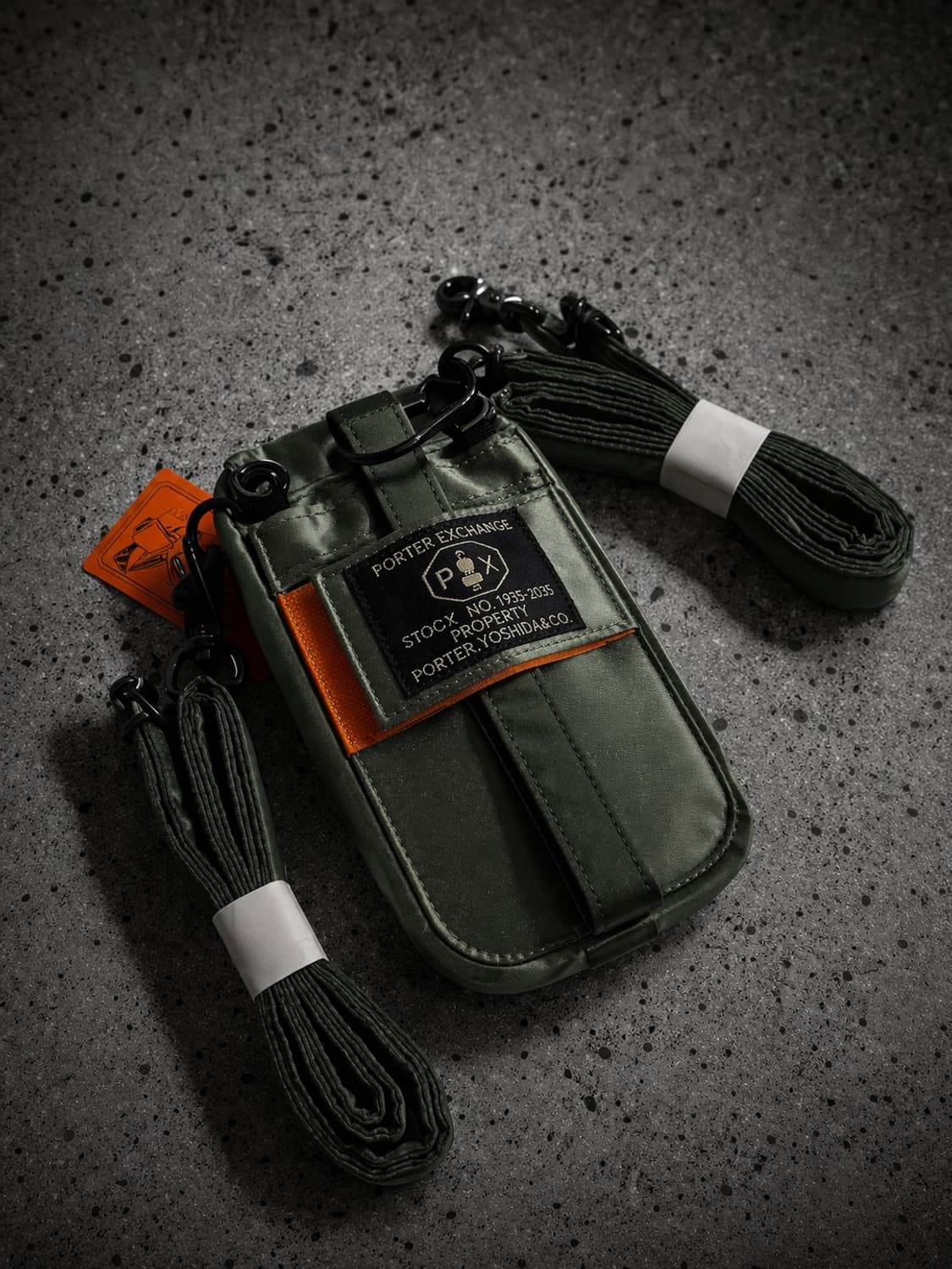 포터 탱커 폰케이스 파우치 세이지그린 상품이미지2